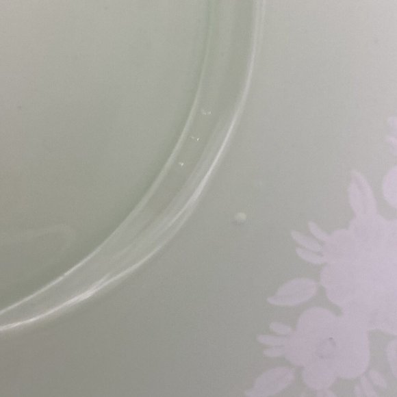 Jade Green Art Glass 7” Plates Engraved to Alabaster, Carder Steuben ? Unmarked - Picture 13 of 16